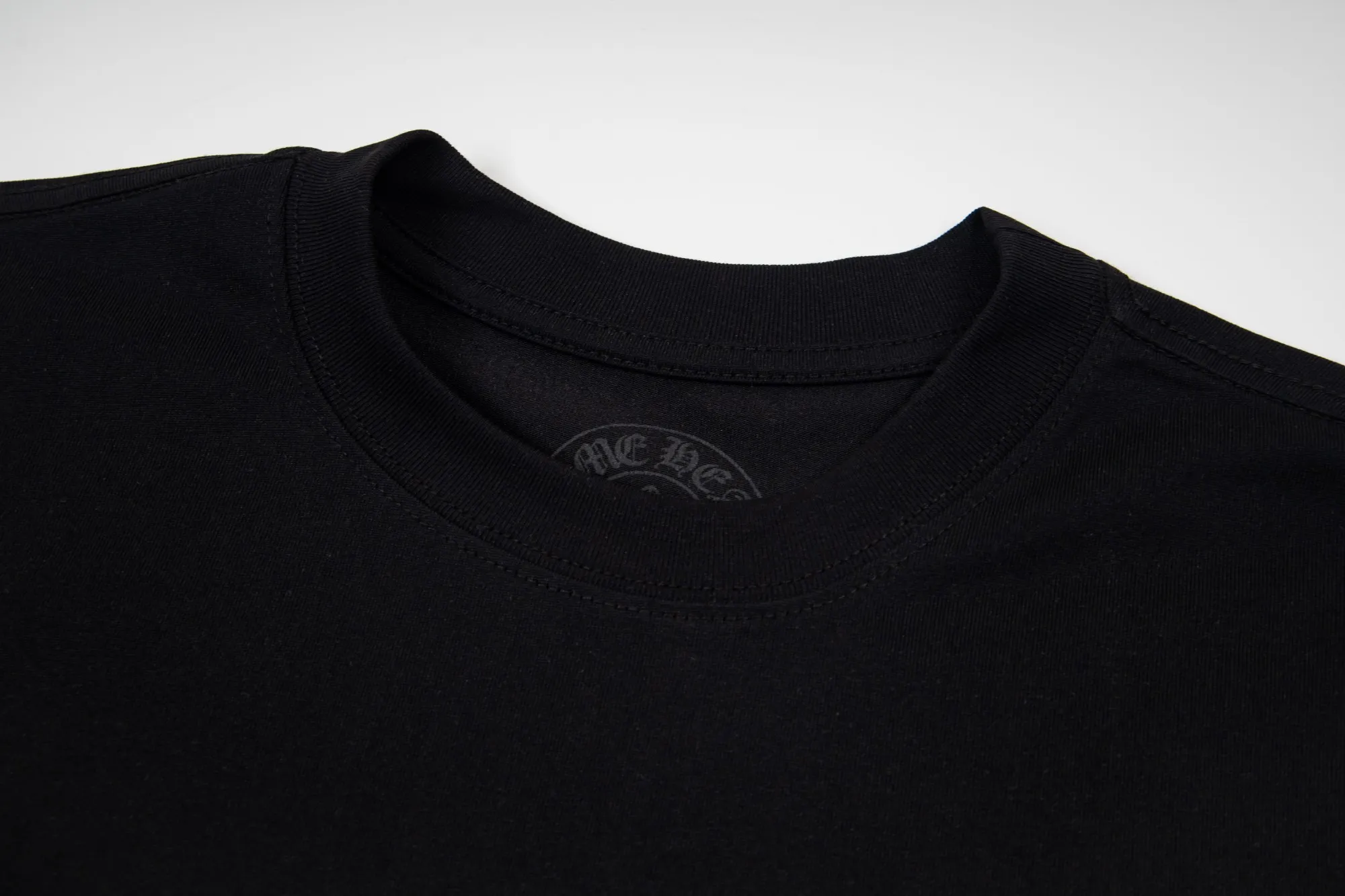 CH logo T 26 Size：S M L XL ：Black White